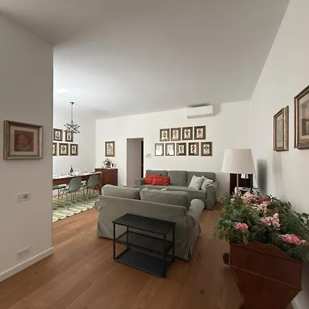 Apartment With Terrace Colosseum *